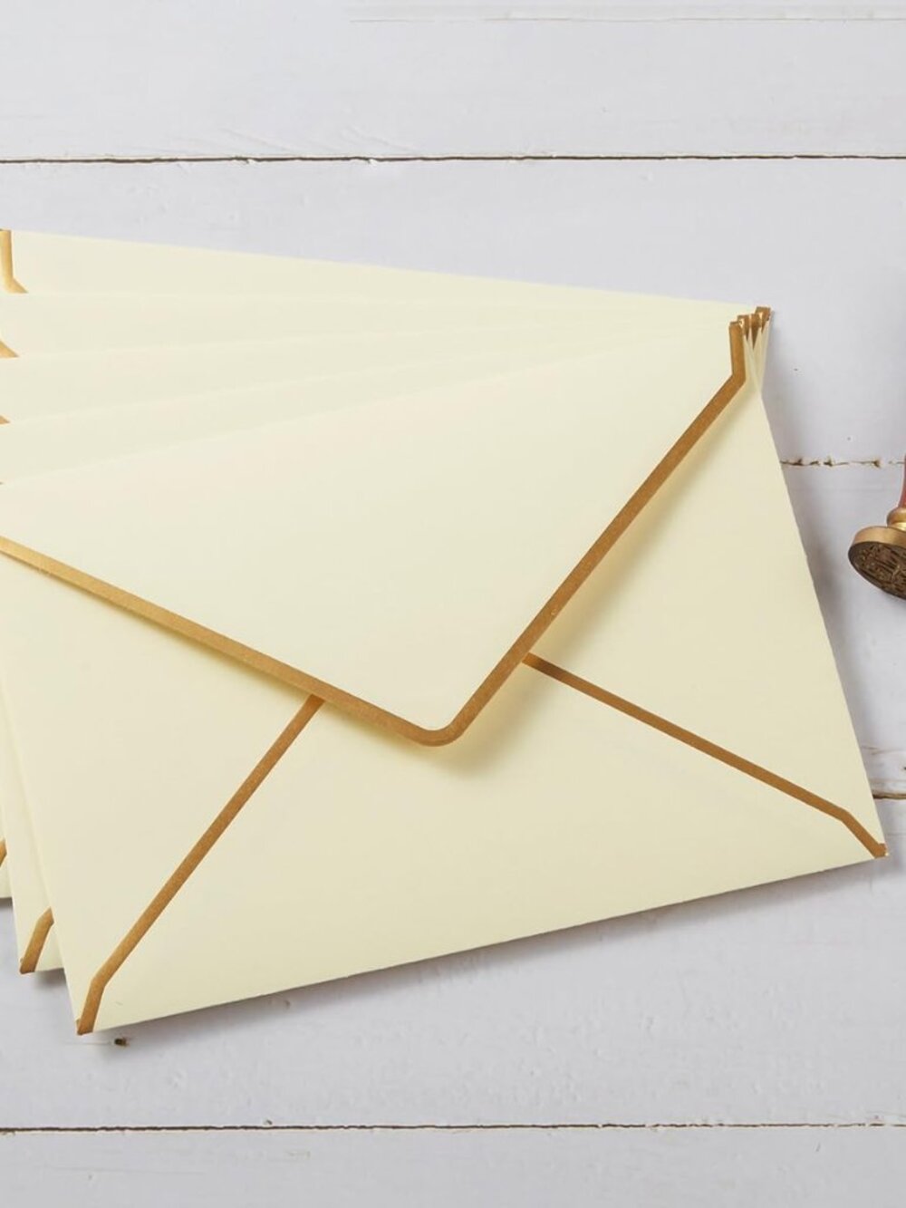 100 Pack A7 Envelopes 5x7 Cream Color Gold Border 5.32x7.28 Inches - Picture 5 of 7